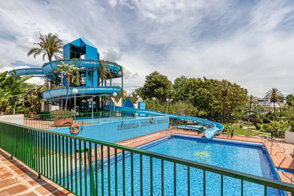 797 Holiday Rentals- Precioso Piso Con Vistas Al Jardin En Benalbeach Бенальмадена Экстерьер фото